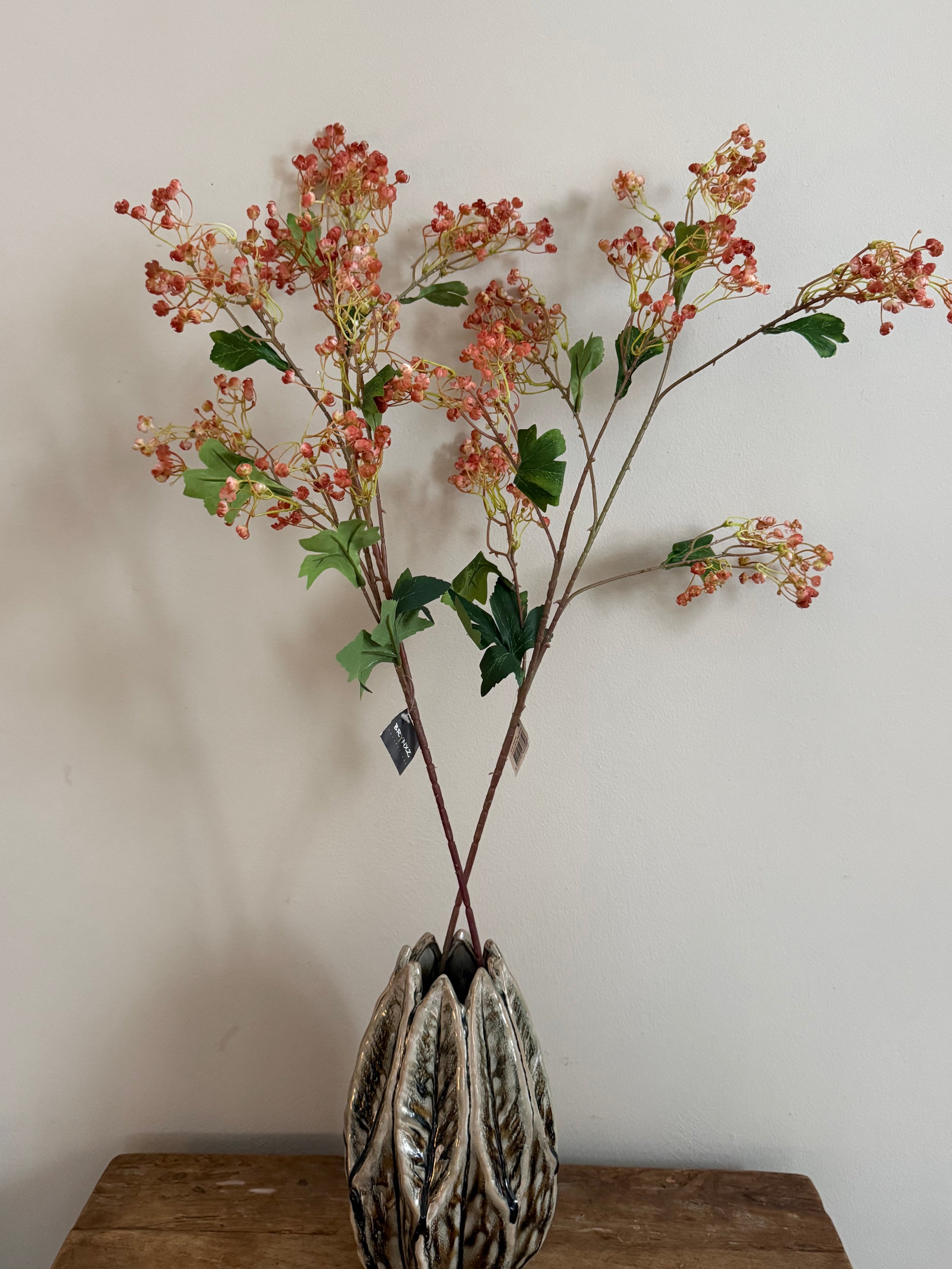 Winter daphne flowers da red 86 cm