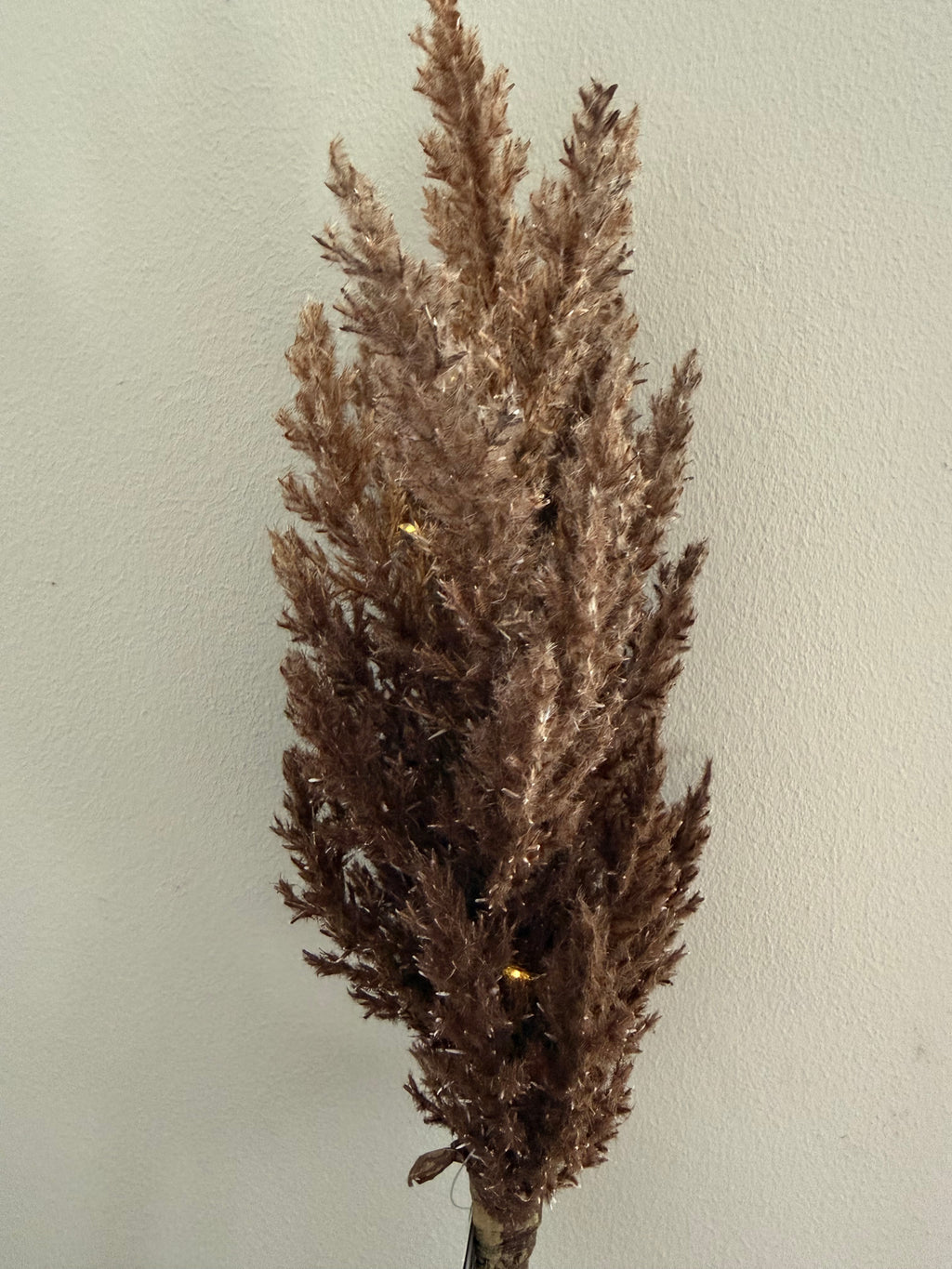 Astilbe Kunsttak met LED bruin -Countryfield