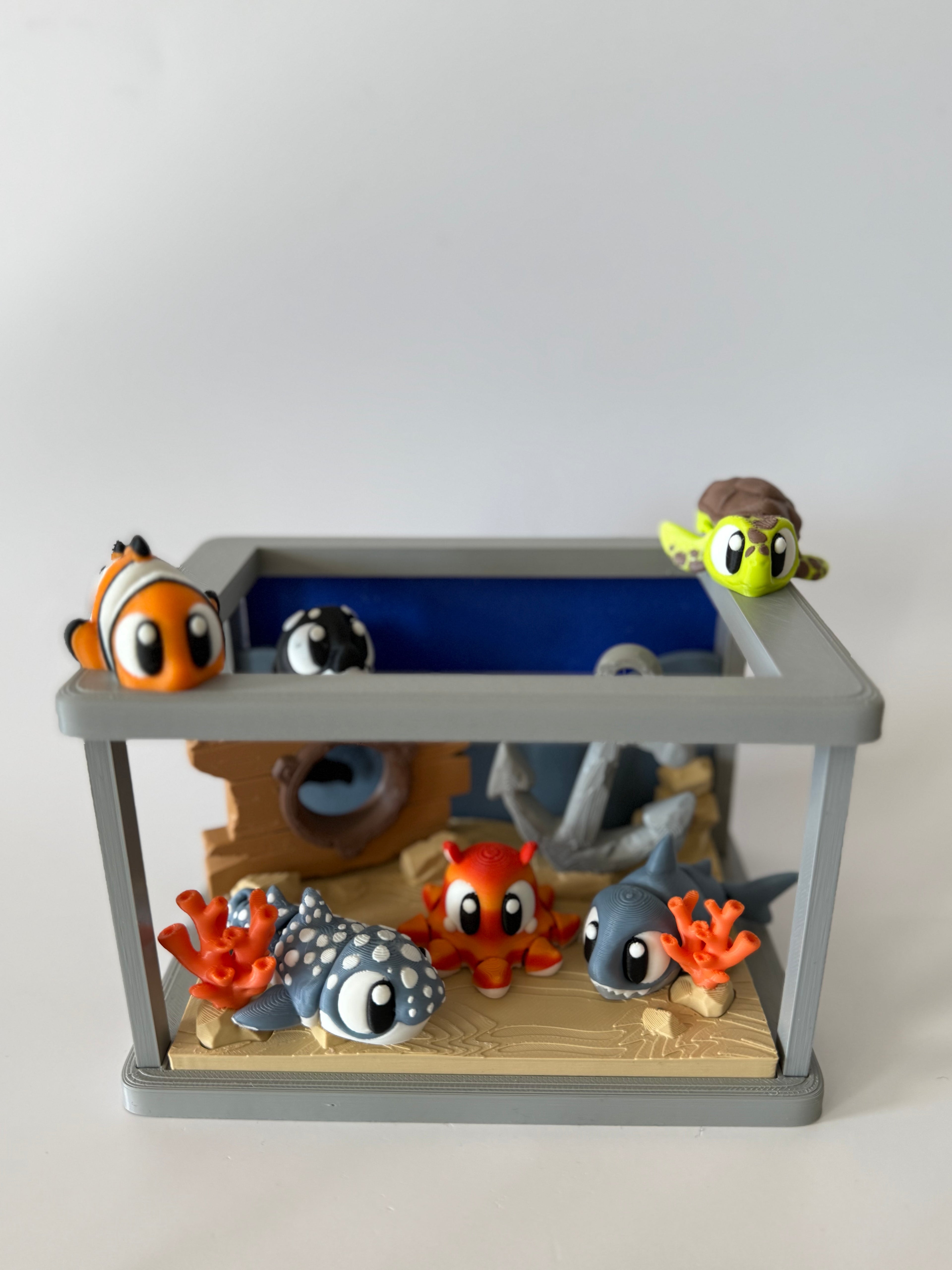 Oceaan Diorama/speelhuis met 2 oceaanvrienden